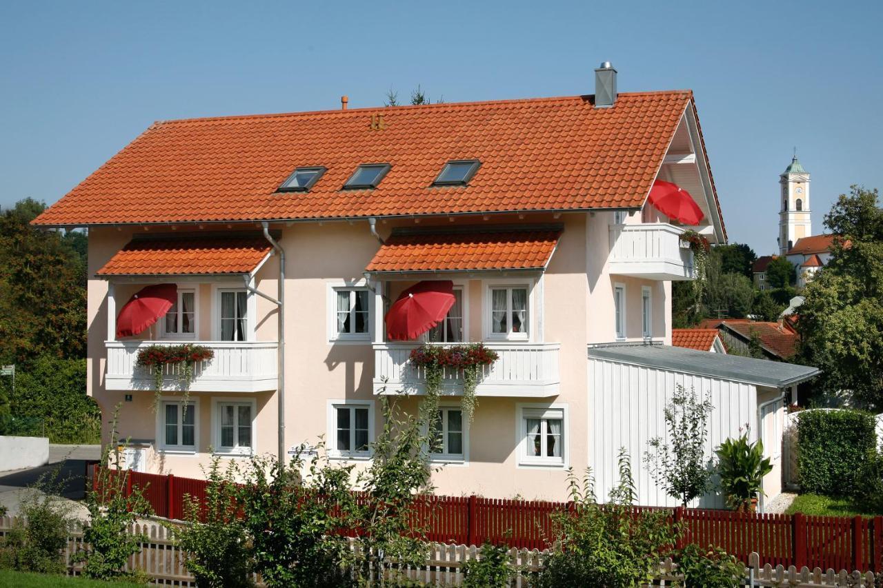 Ferienwohnungen Eleonore Bad Birnbach Exterior foto